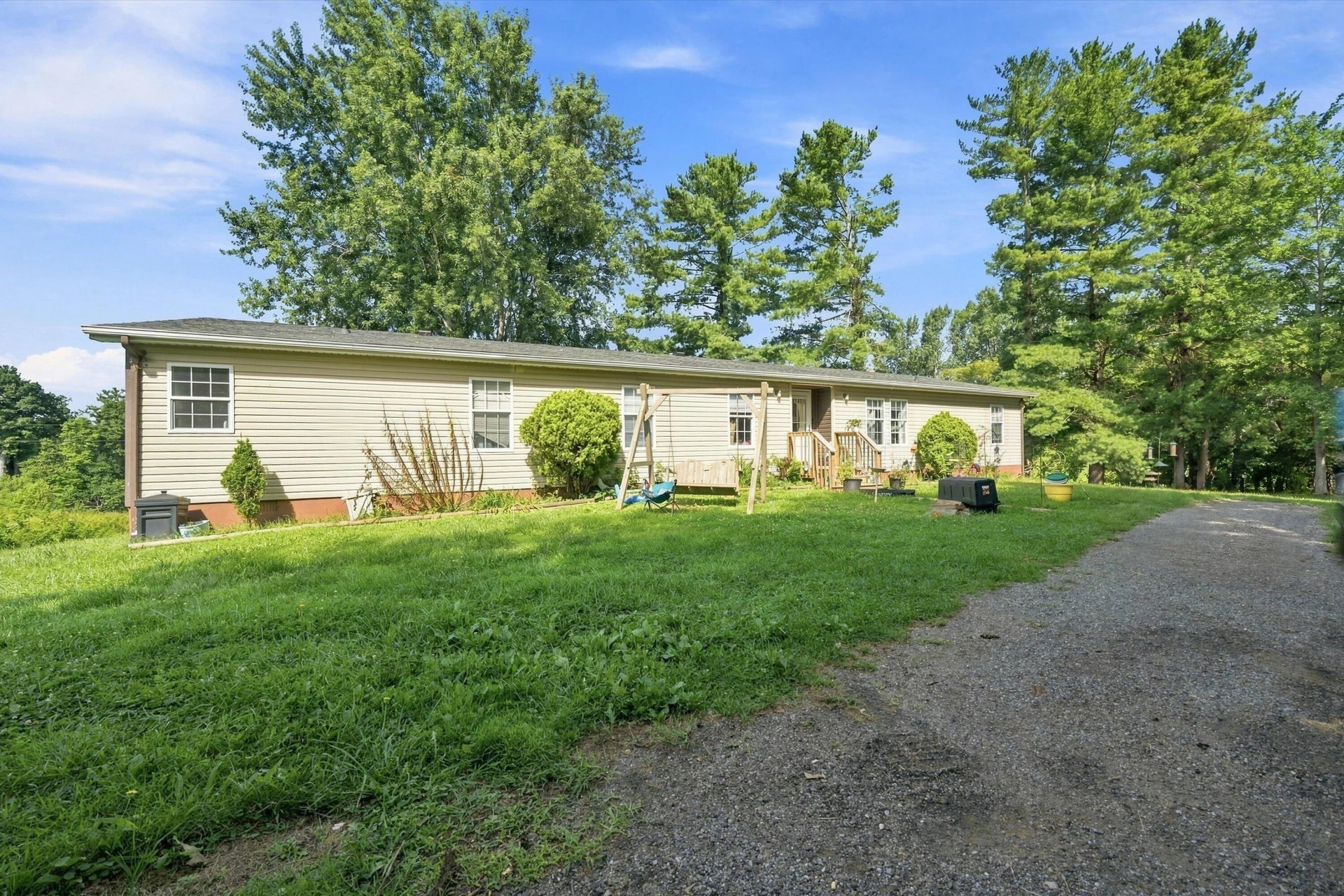 6782 Floyd N - Photo 2