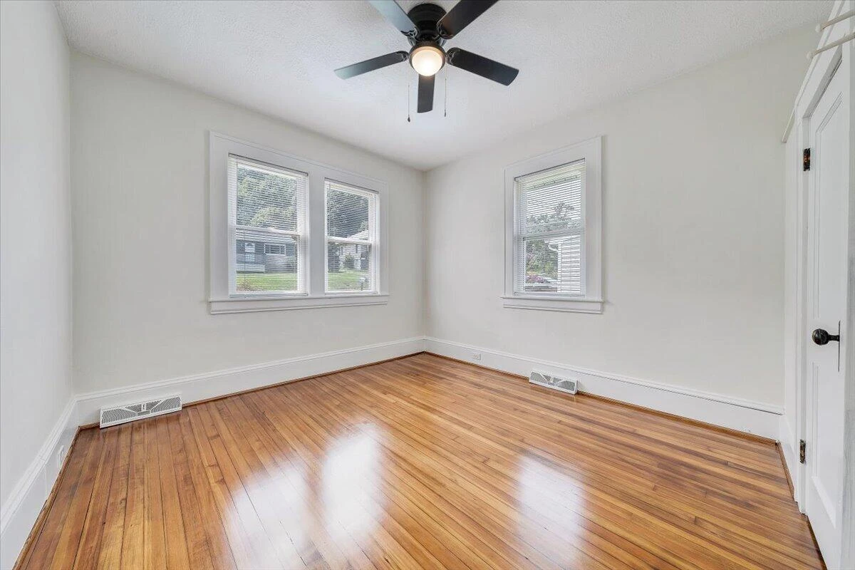 3652 Yellow Mountain RD SE - Photo 18
