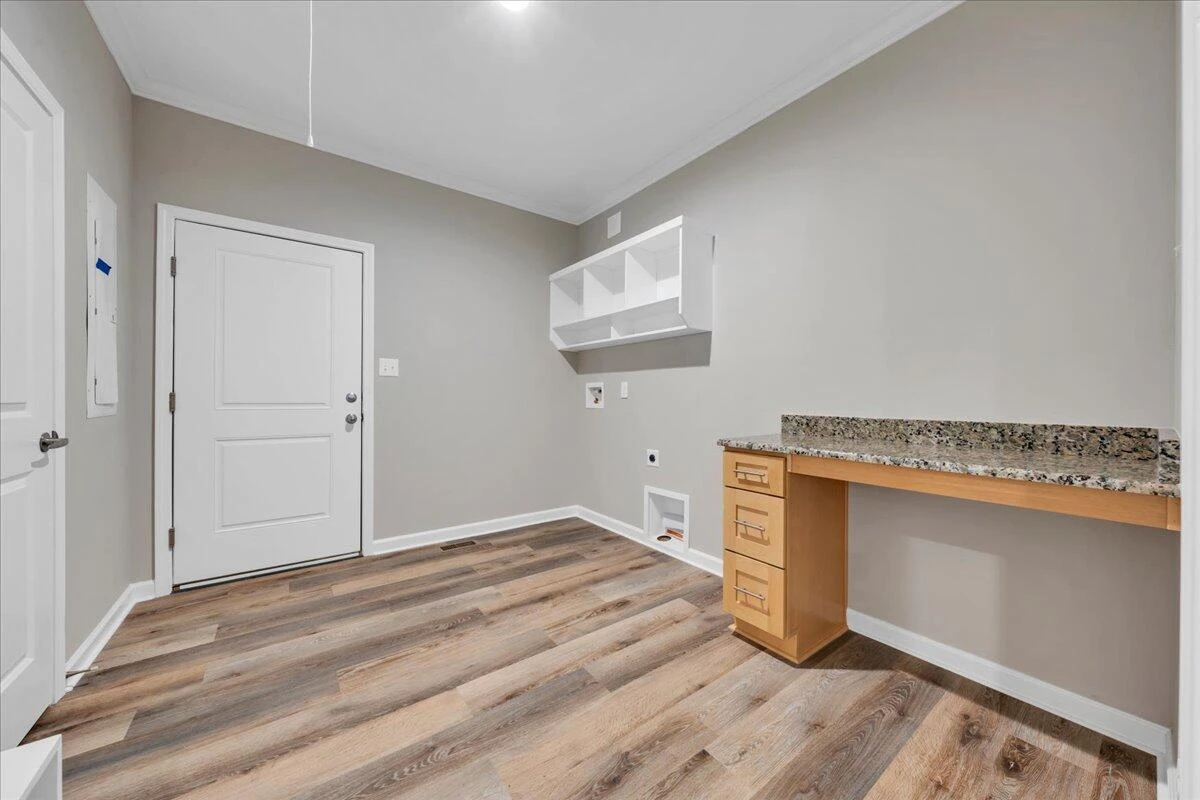 310 Windsor Castle DR - Photo 39