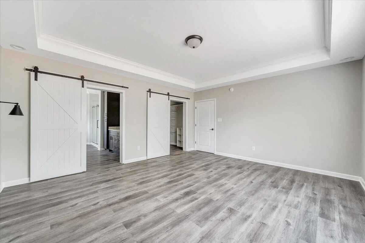 284 Windsor Castle DR - Photo 15