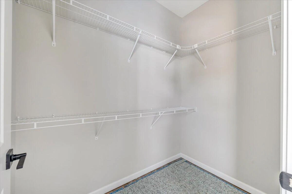 284 Windsor Castle DR - Photo 22