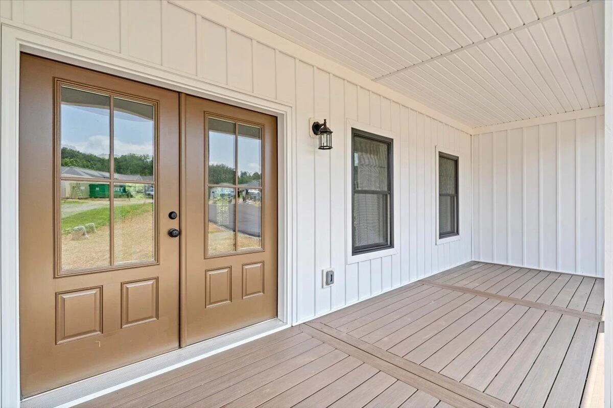 320 Windsor Castle DR - Photo 4