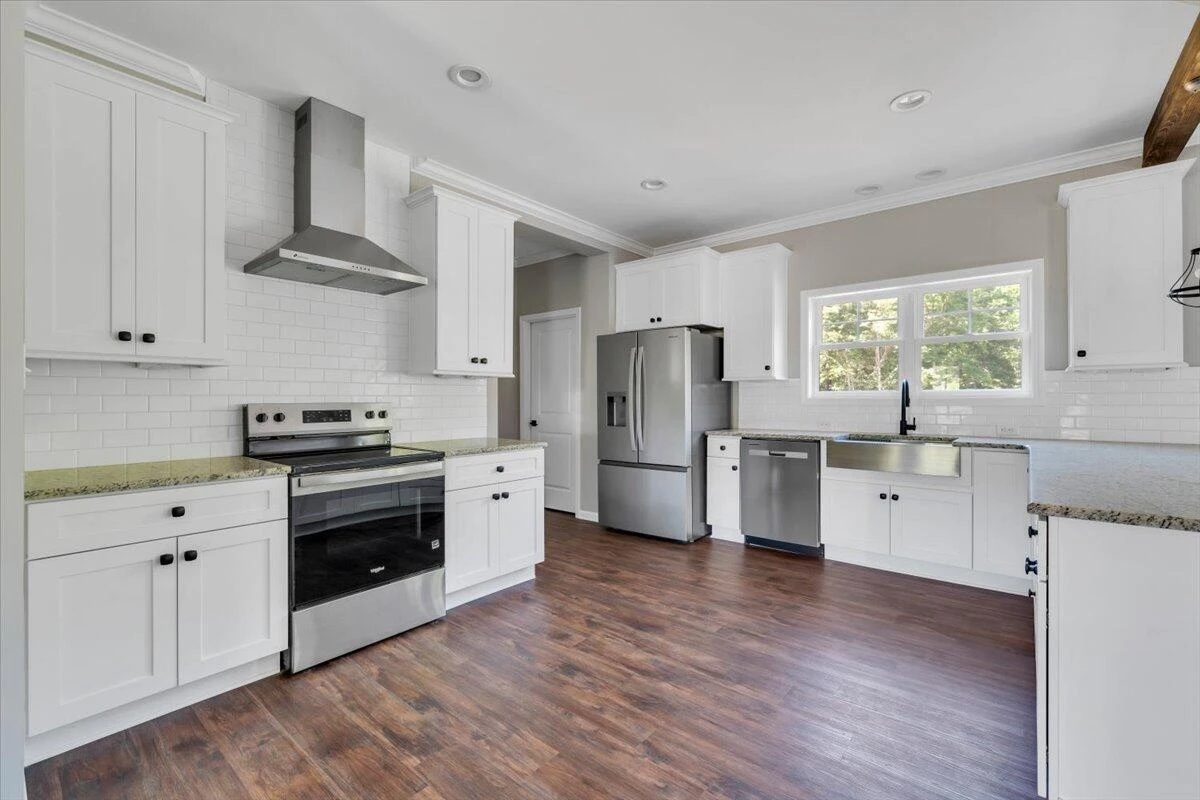 320 Windsor Castle DR - Photo 14