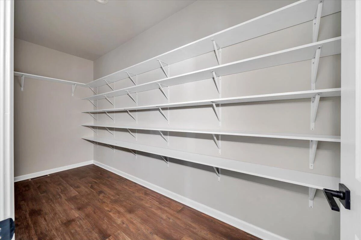 320 Windsor Castle DR - Photo 20