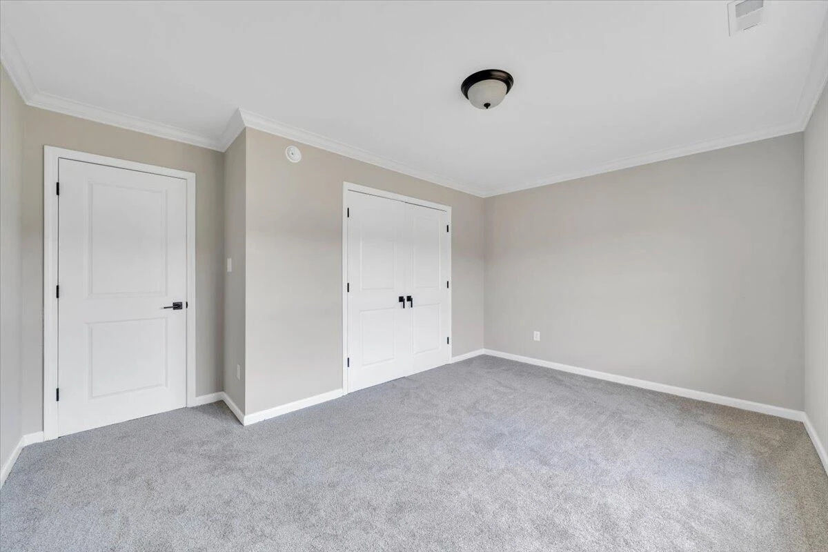320 Windsor Castle DR - Photo 39