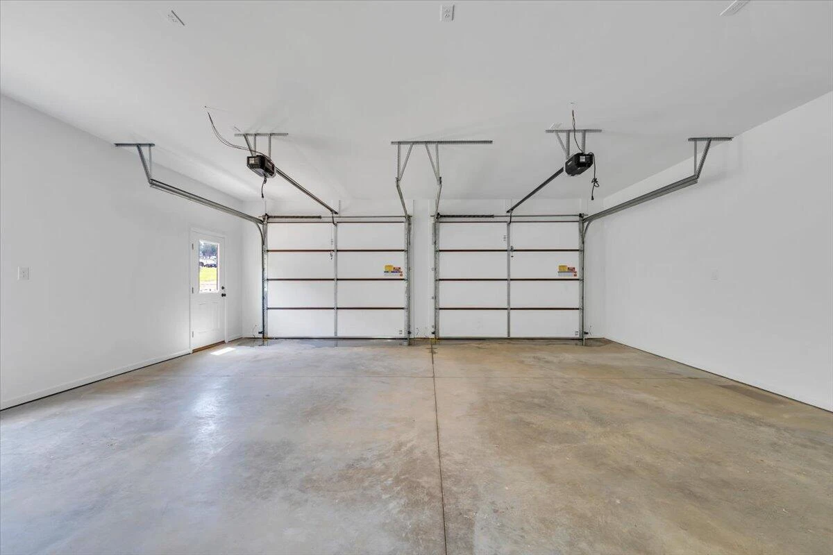 320 Windsor Castle DR - Photo 43