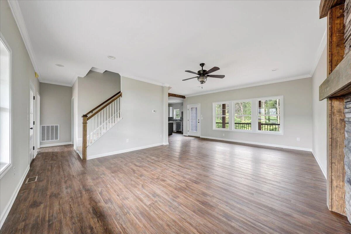 321 Windsor Castle DR - Photo 5