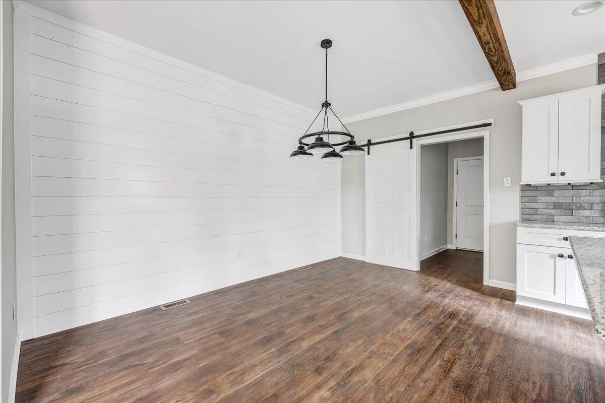 321 Windsor Castle DR - Photo 16