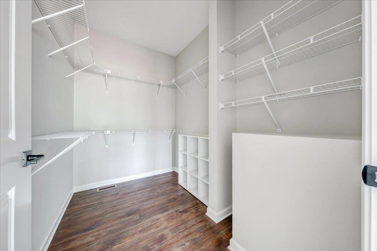 321 Windsor Castle DR - Photo 20