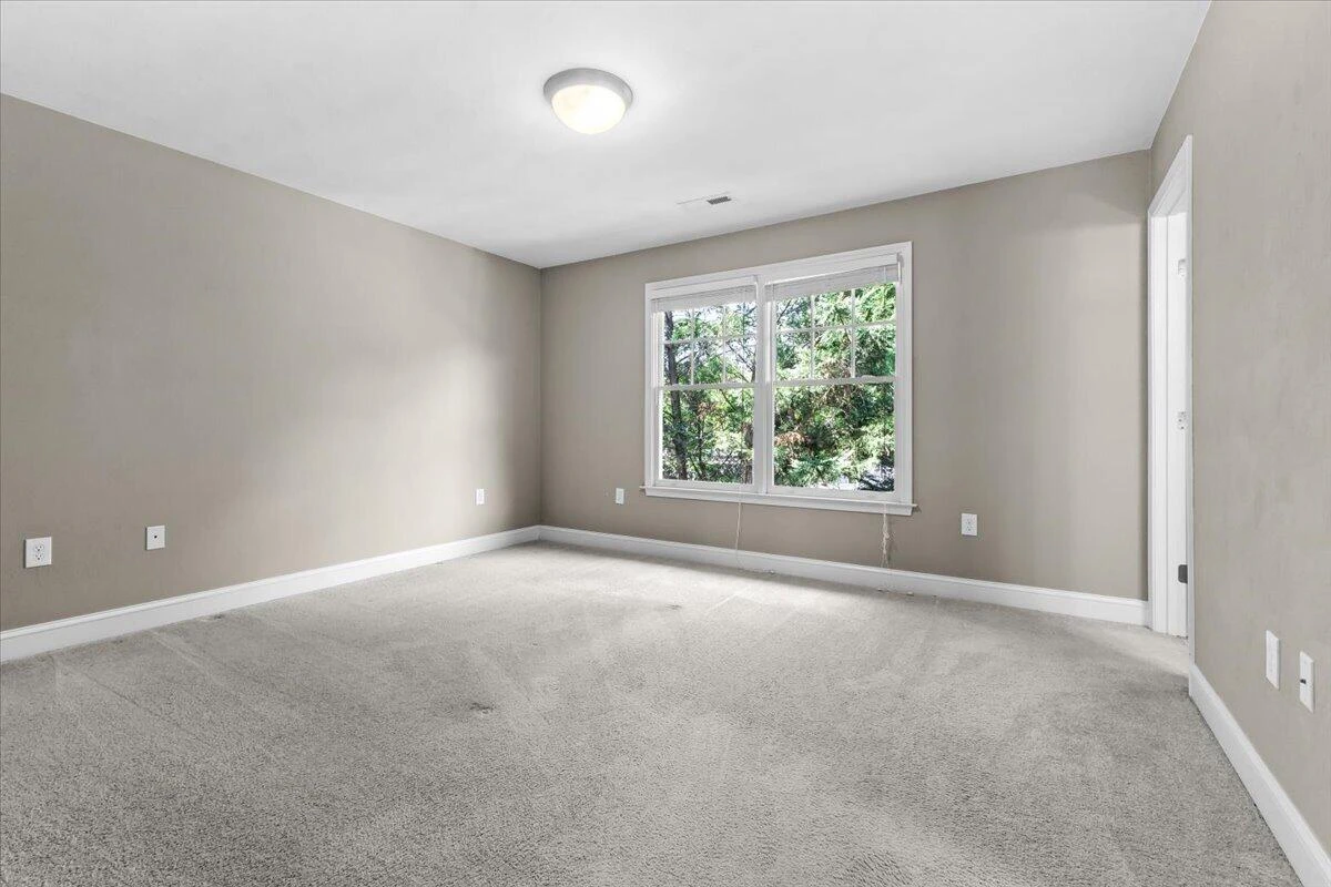 628 Janette AVE SW - Photo 25