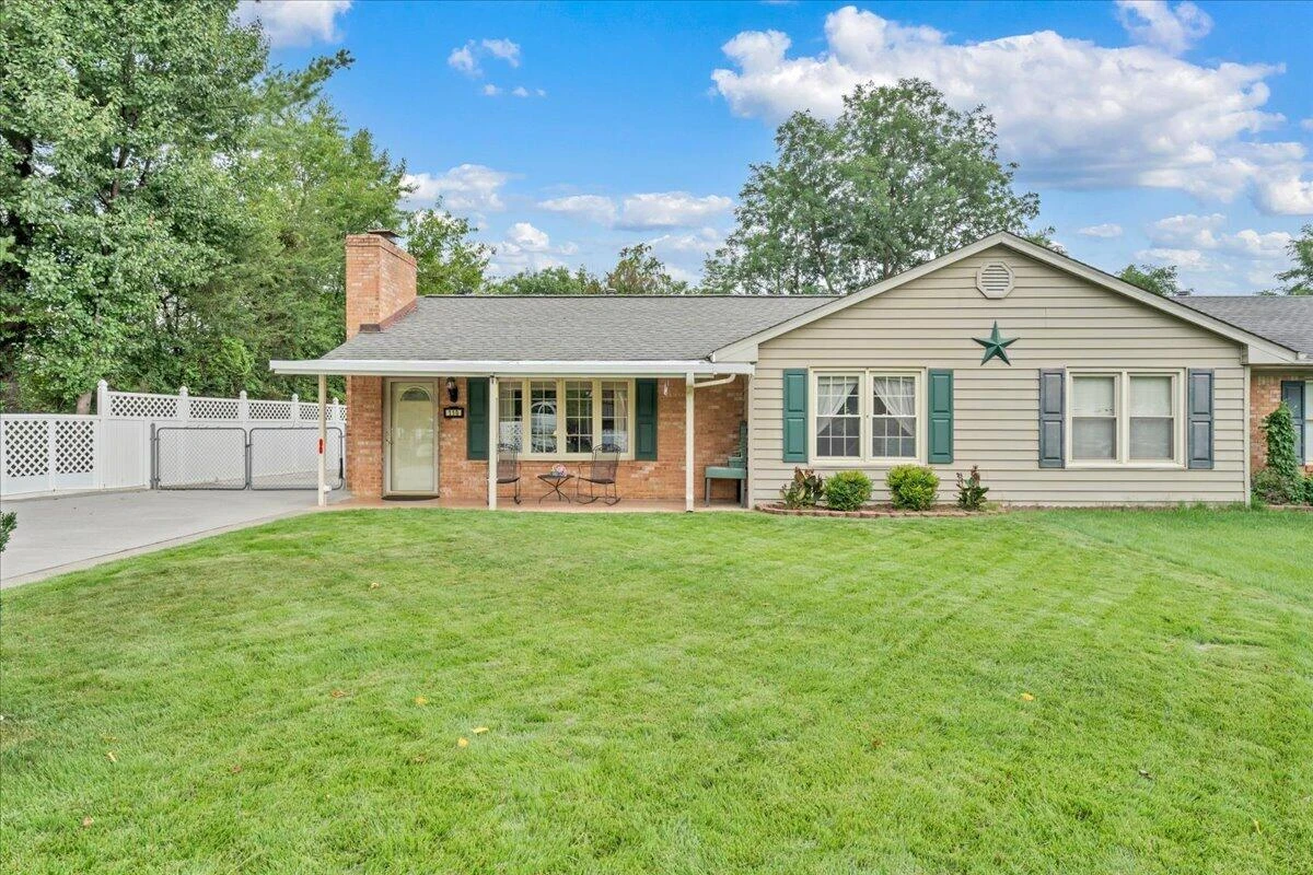 110 Hart DR