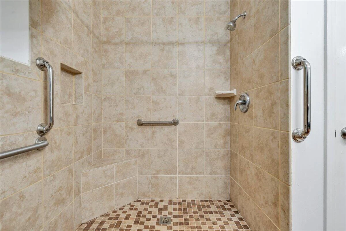 110 Hart DR - Photo 17