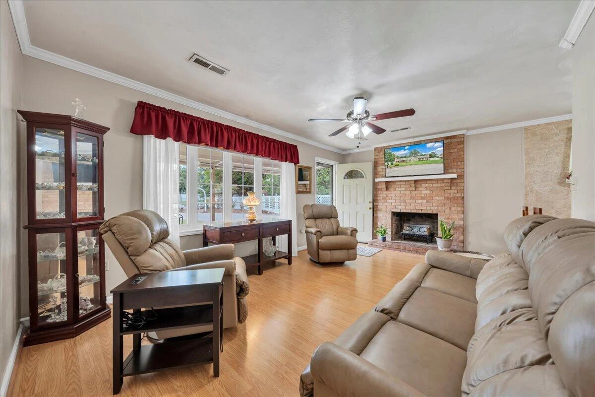 110 Hart DR - Photo 29