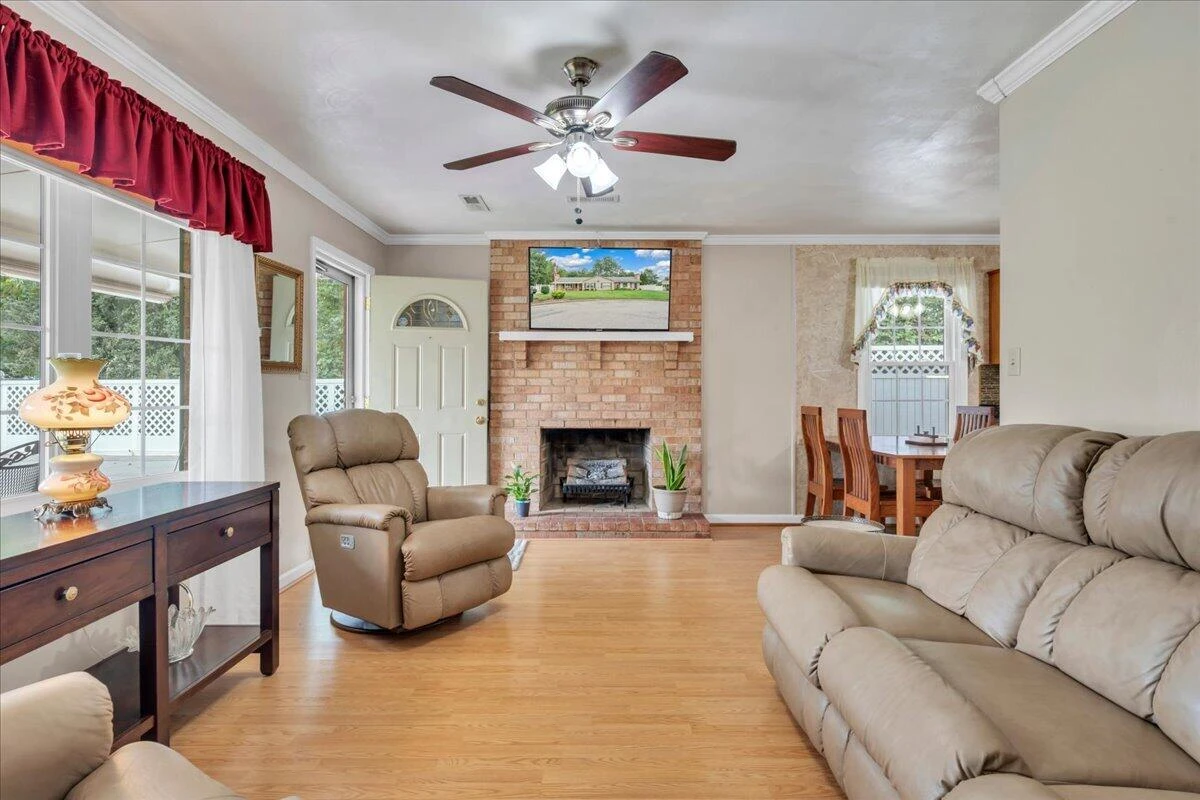 110 Hart DR - Photo 31