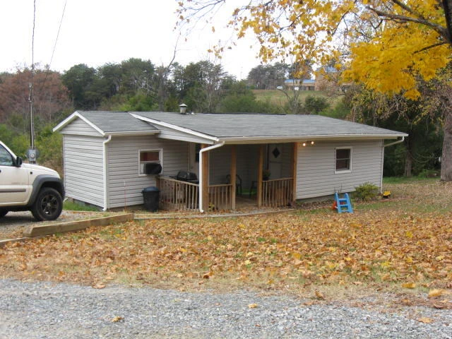22 Bass Lake LN