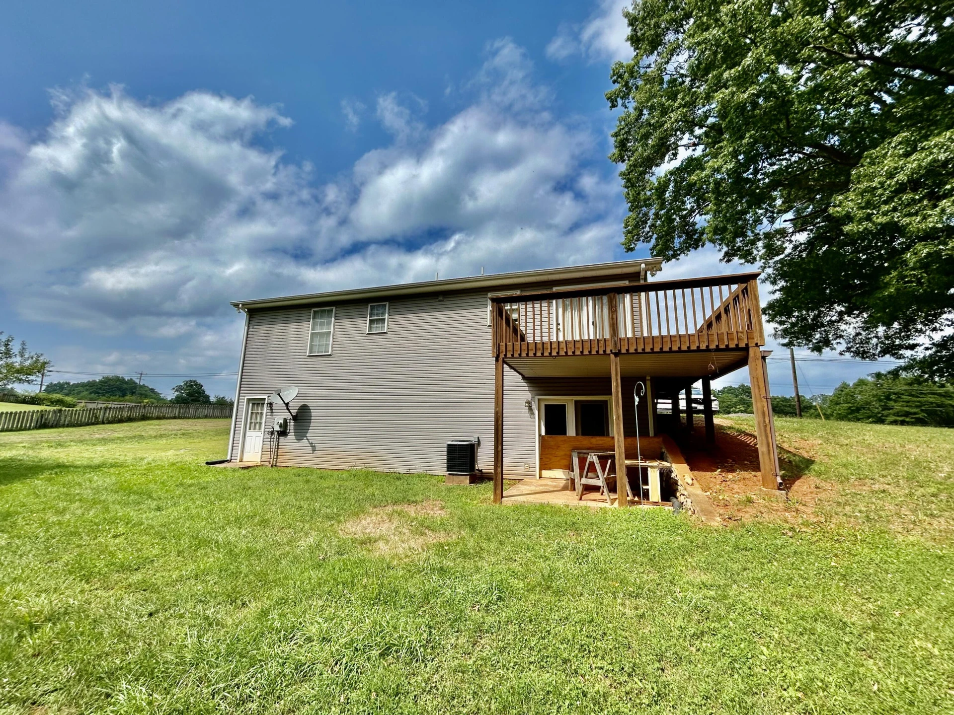 12179 Hardy RD - Photo 2