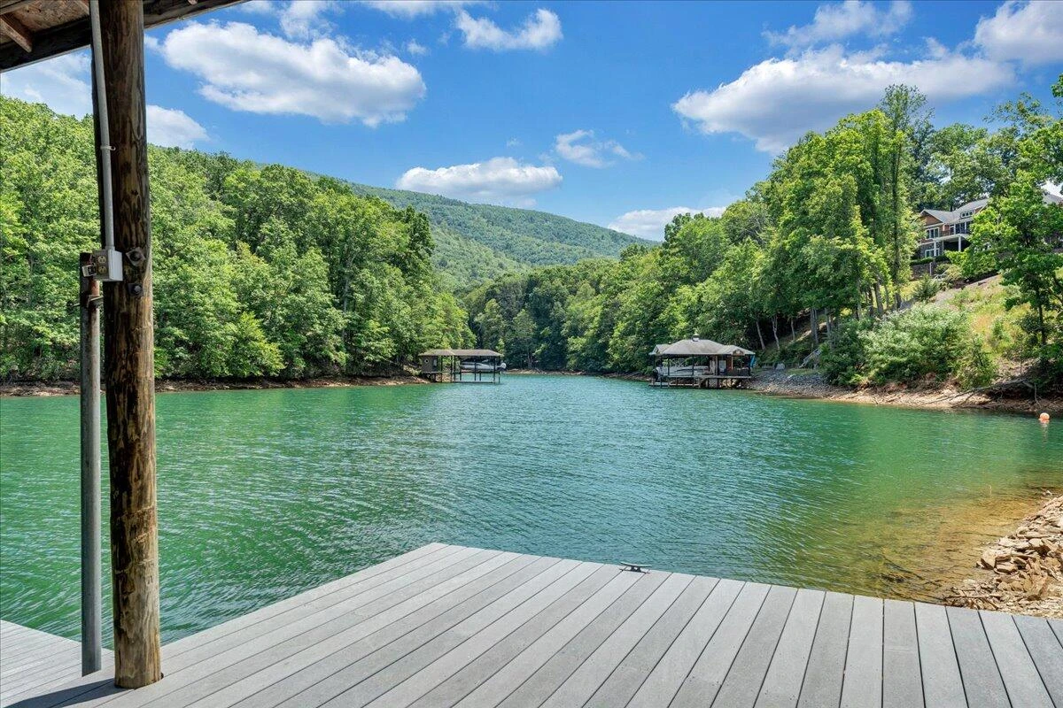 250 Mountain Vista DR - Photo 3