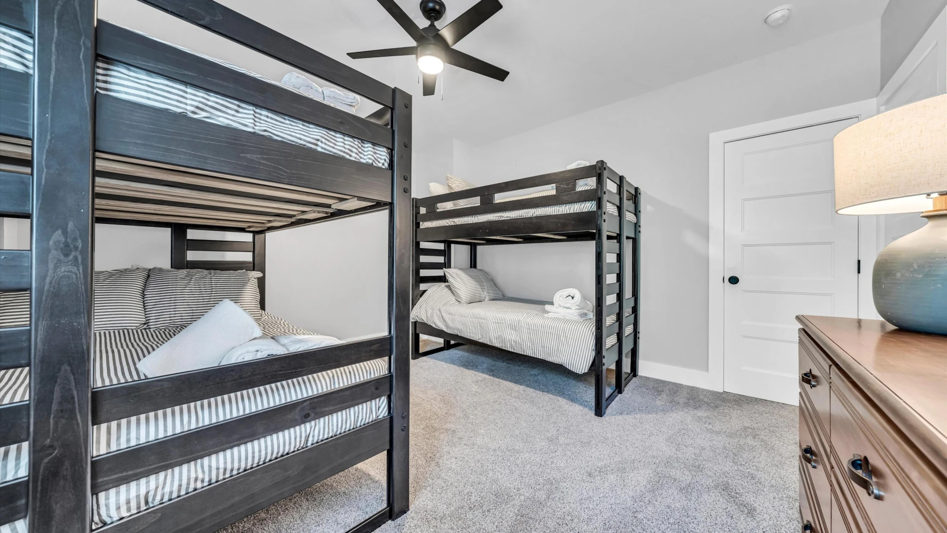 250 Mountain Vista DR - Photo 33