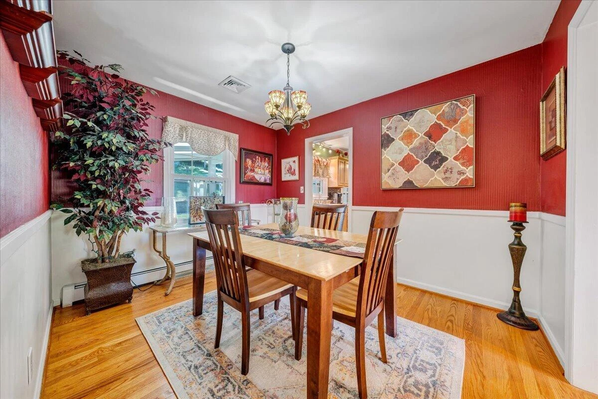 5728 Castle Rock RD - Photo 11
