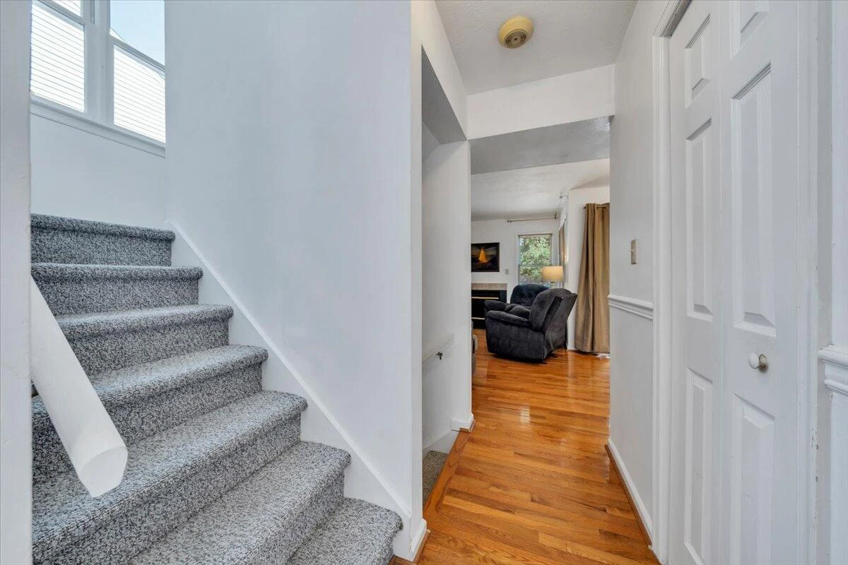4646 Mill View CT - Photo 5