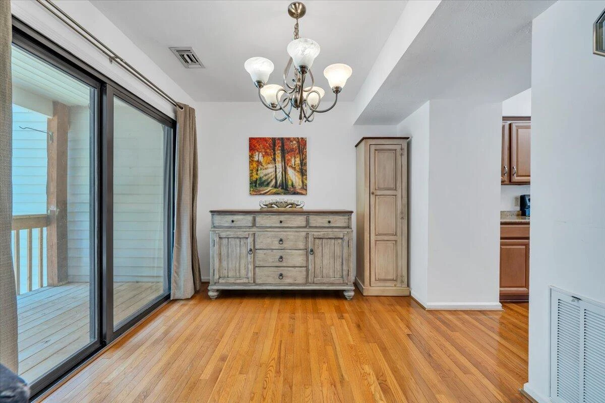 4646 Mill View CT - Photo 9