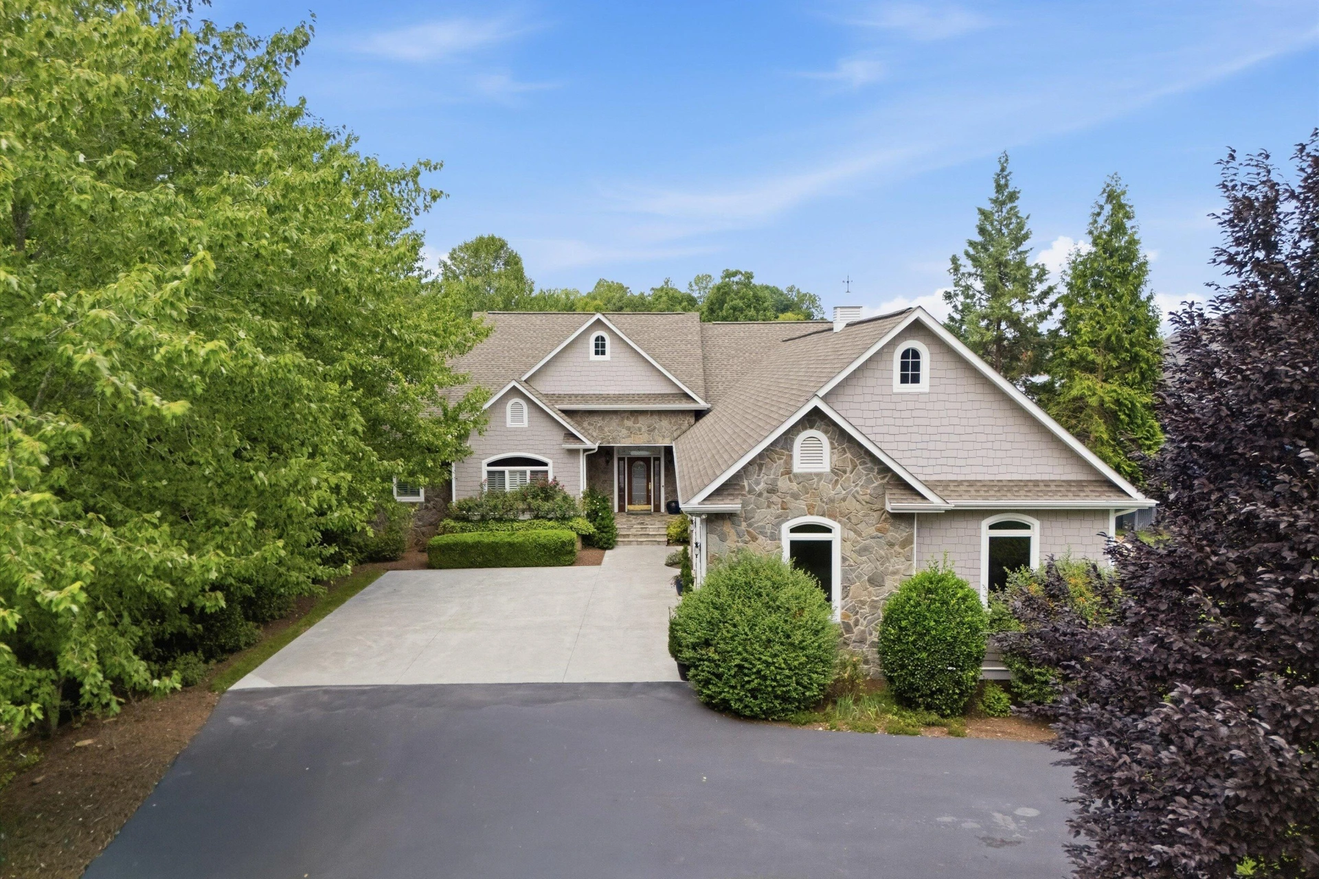 425 Park Way AVE - Photo 4