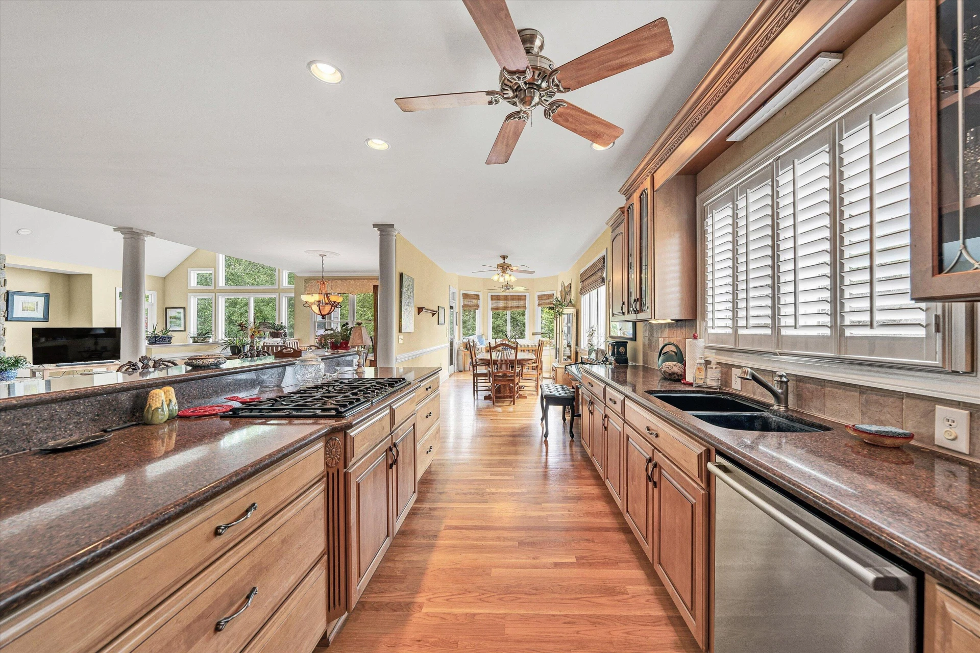 425 Park Way AVE - Photo 17