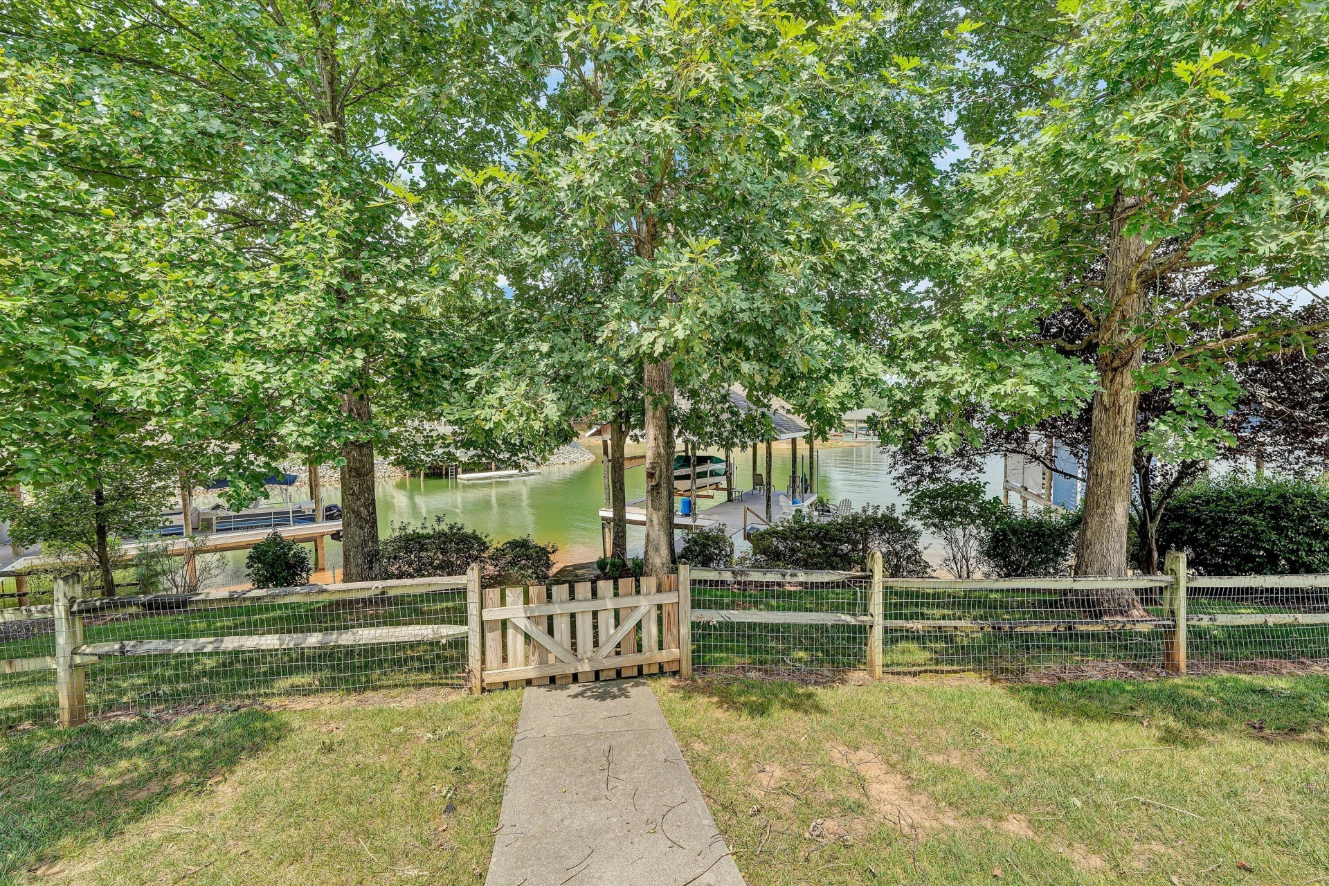 425 Park Way AVE - Photo 44