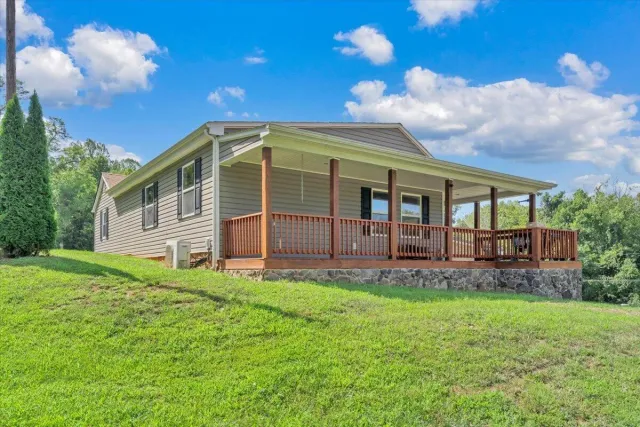2412 Quarterwood RD, Montvale, VA, 24122