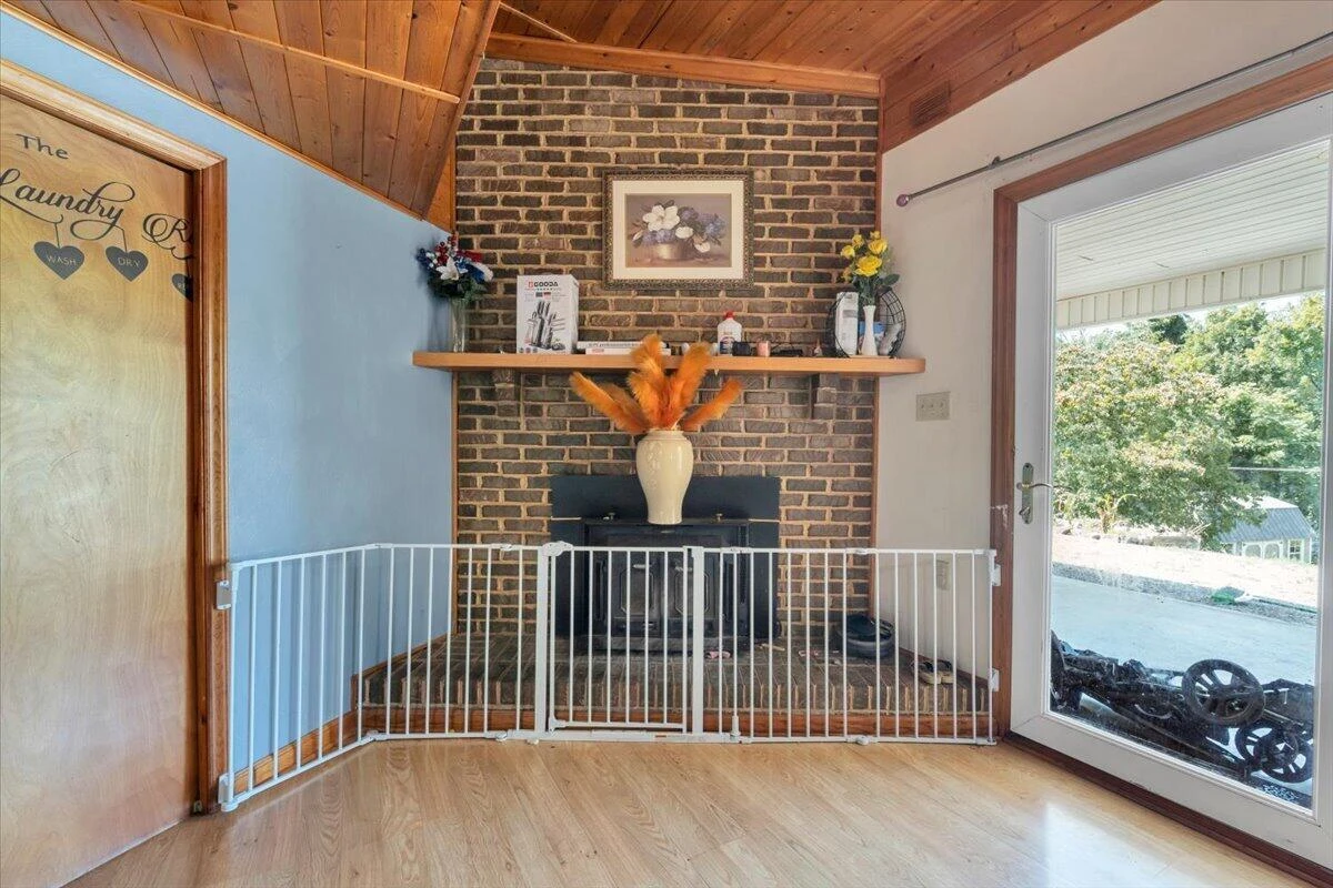 2412 Quarterwood RD - Photo 33