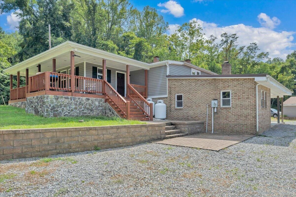 2412 Quarterwood RD - Photo 41