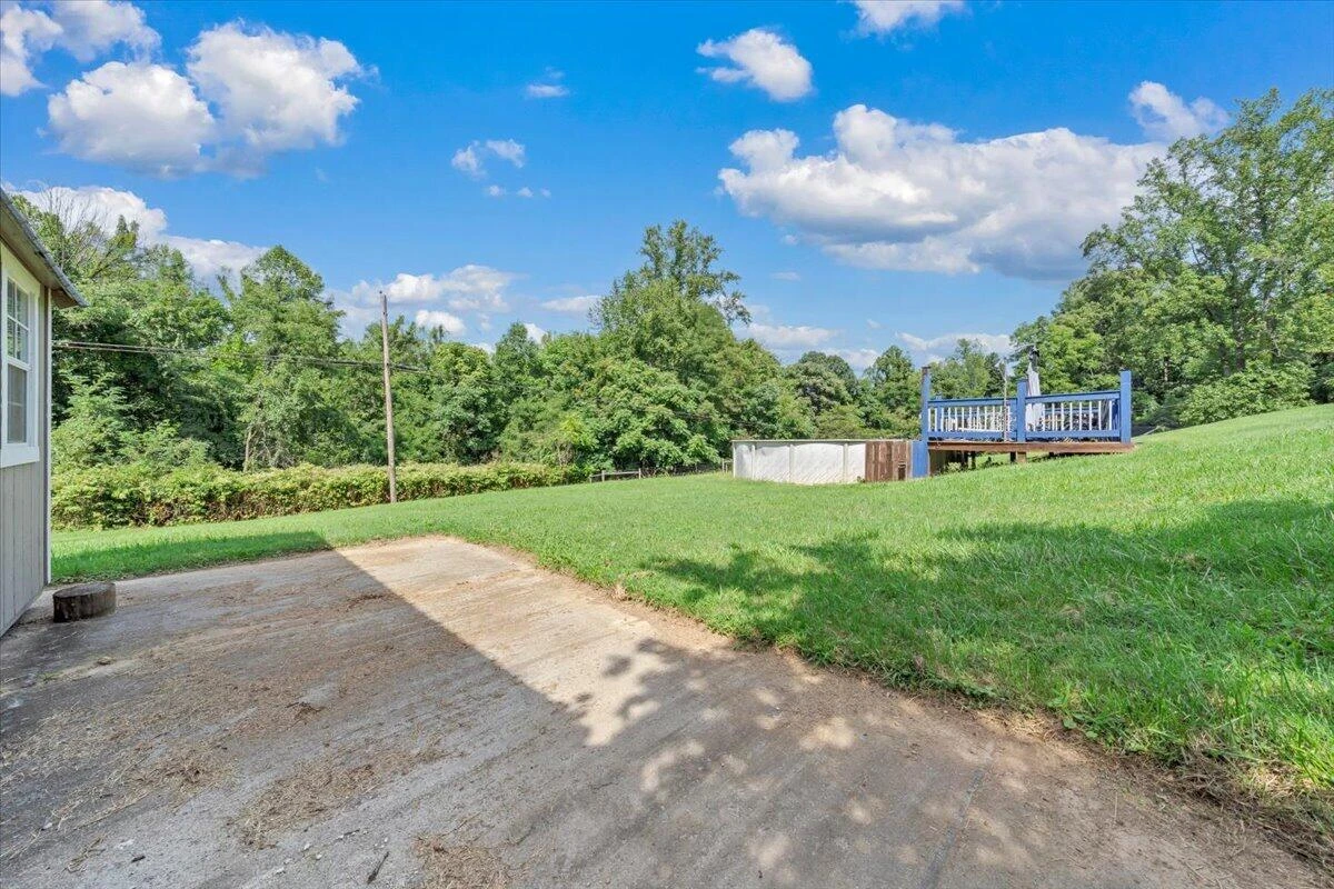 2412 Quarterwood RD - Photo 46