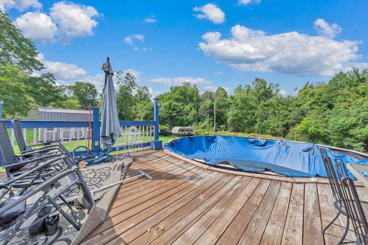 2412 Quarterwood RD - Photo 48