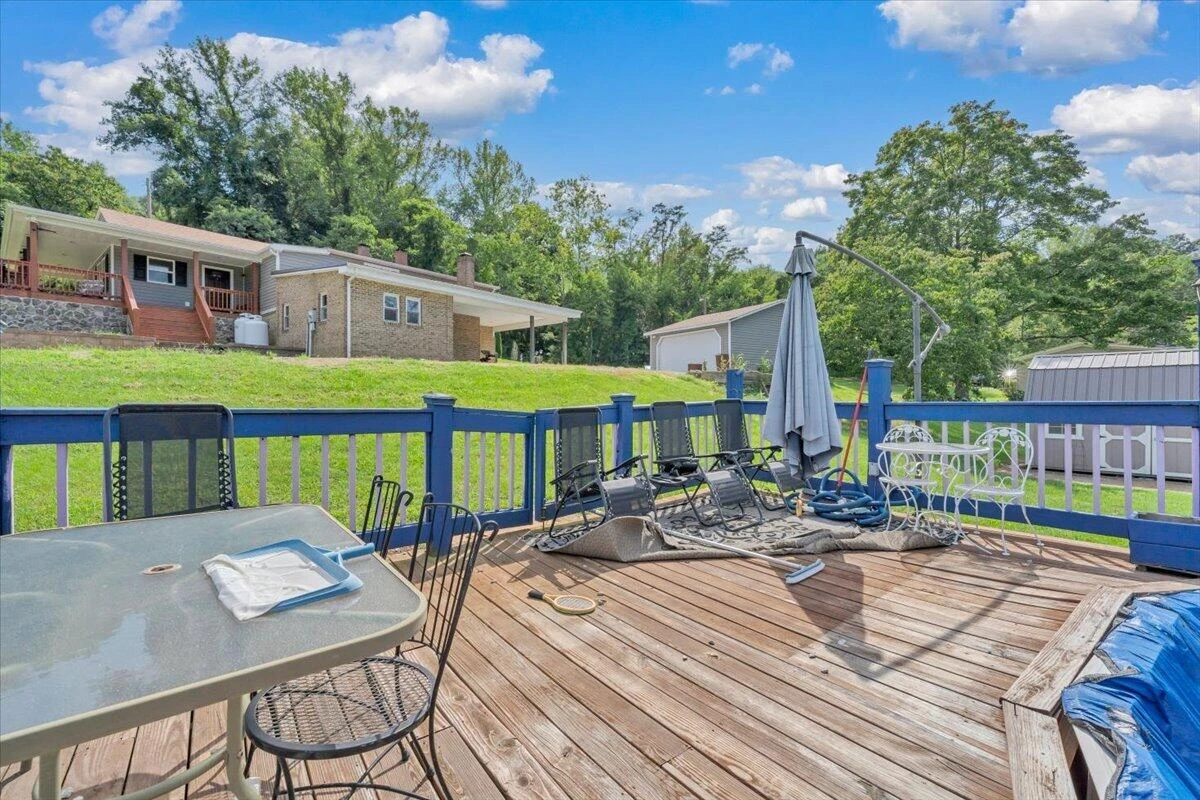 2412 Quarterwood RD - Photo 49