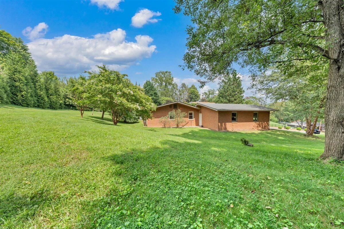 3547 Heritage CIR SW - Photo 55