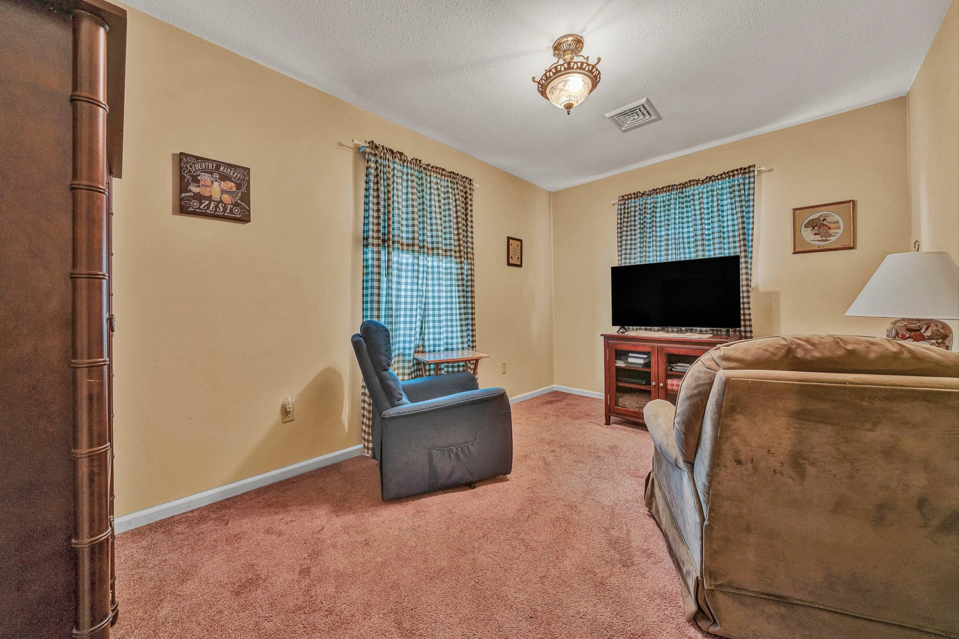 502 2nd ST - Photo 9