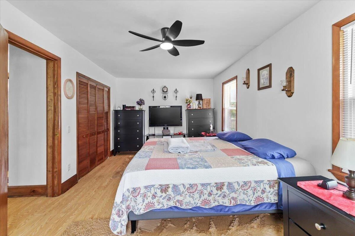 205 Murphy RD - Photo 16