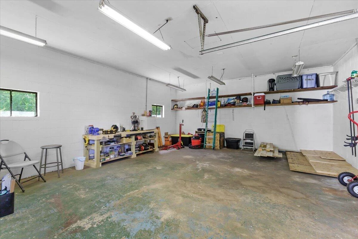 205 Murphy RD - Photo 36
