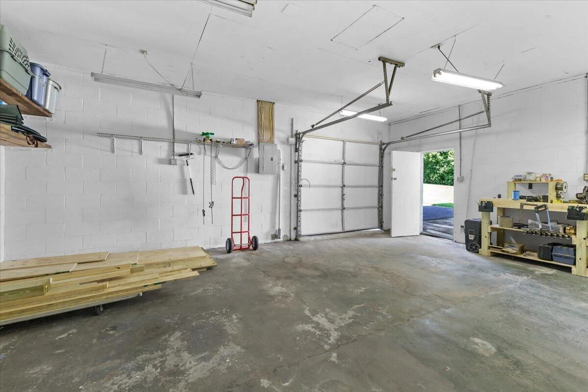 205 Murphy RD - Photo 37