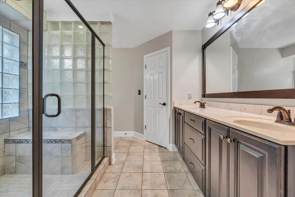 7706 Hollins Court CIR - Photo 31