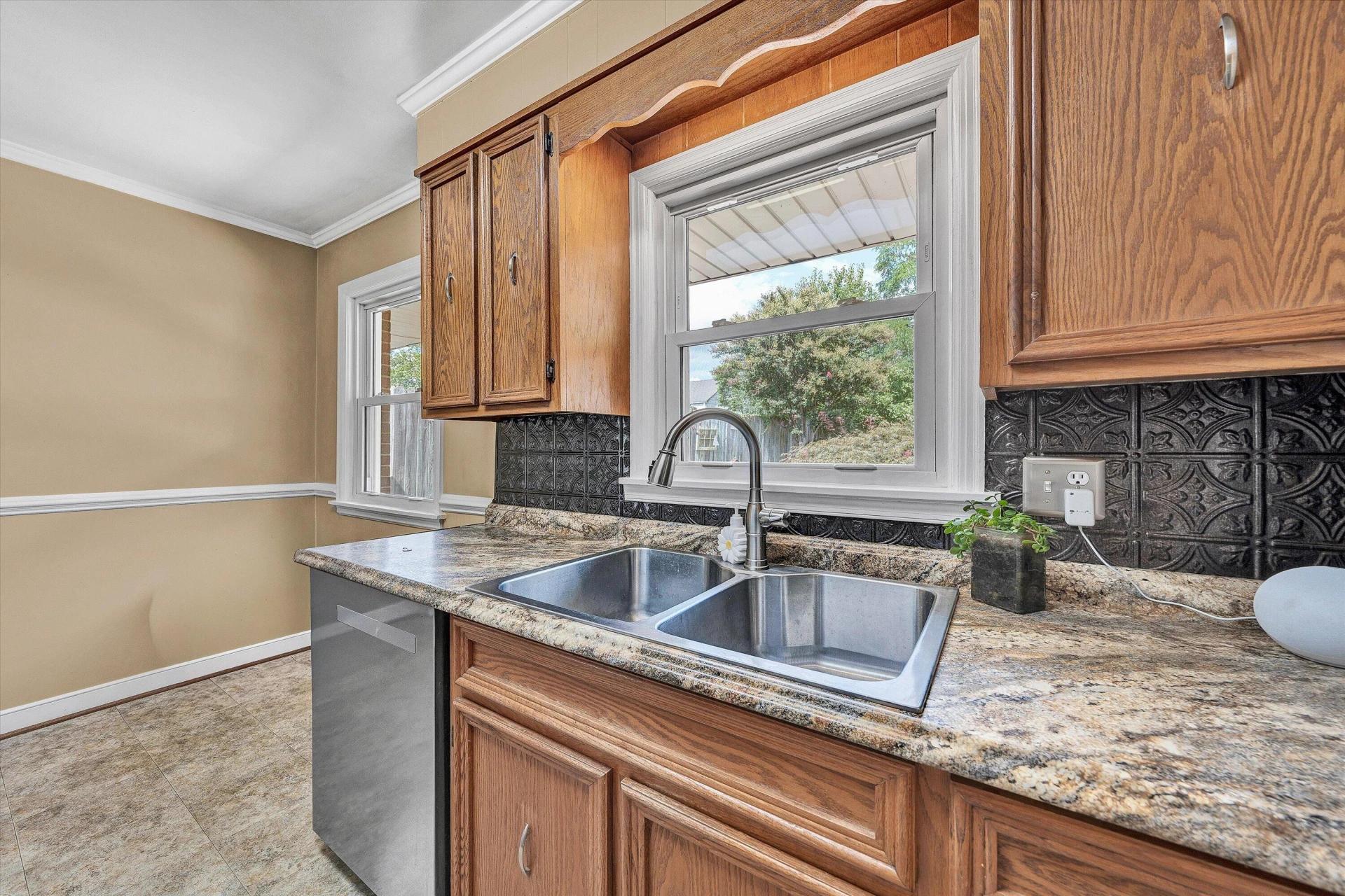 4423 Rushwood ST NW - Photo 9