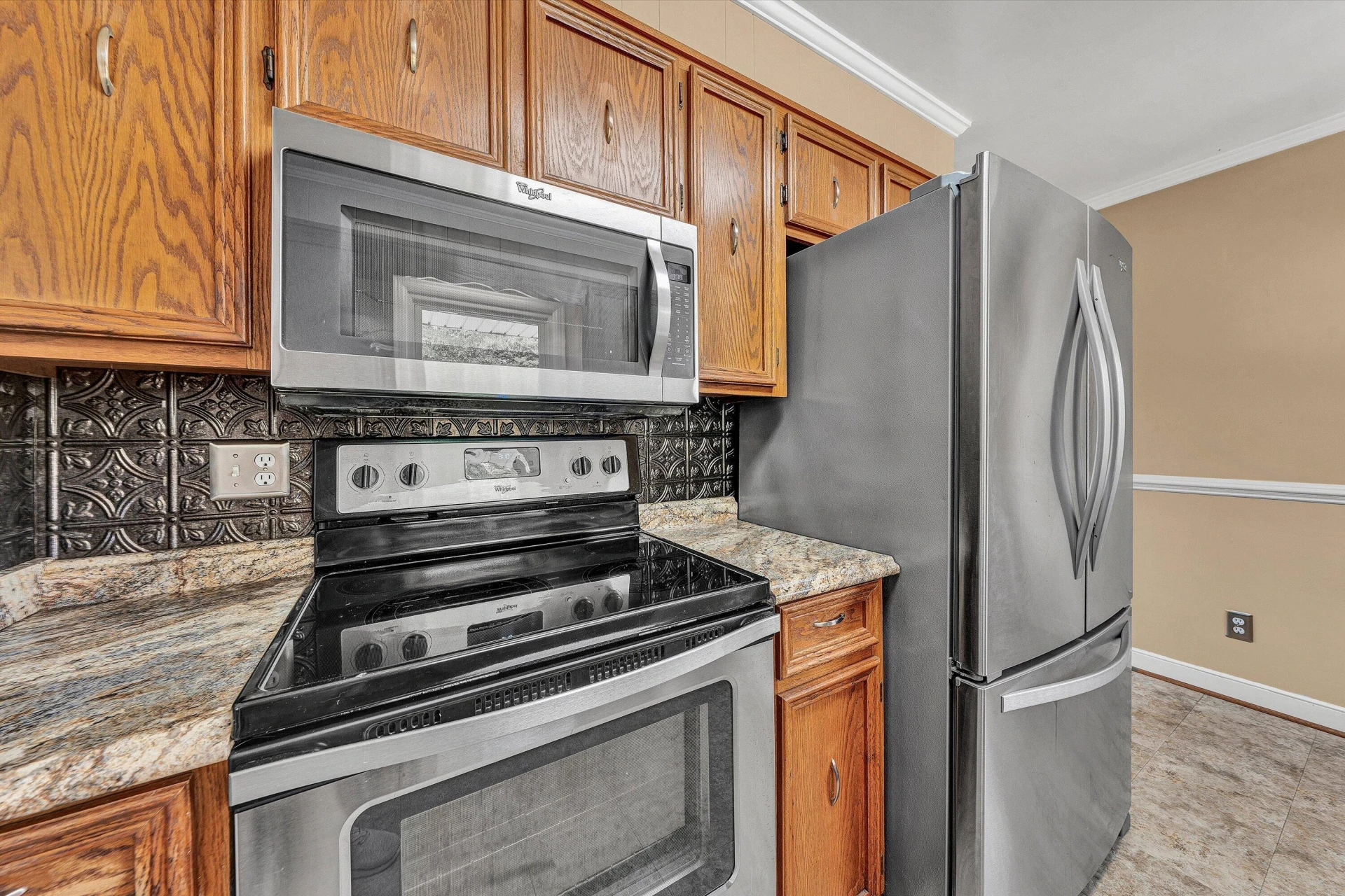 4423 Rushwood ST NW - Photo 10