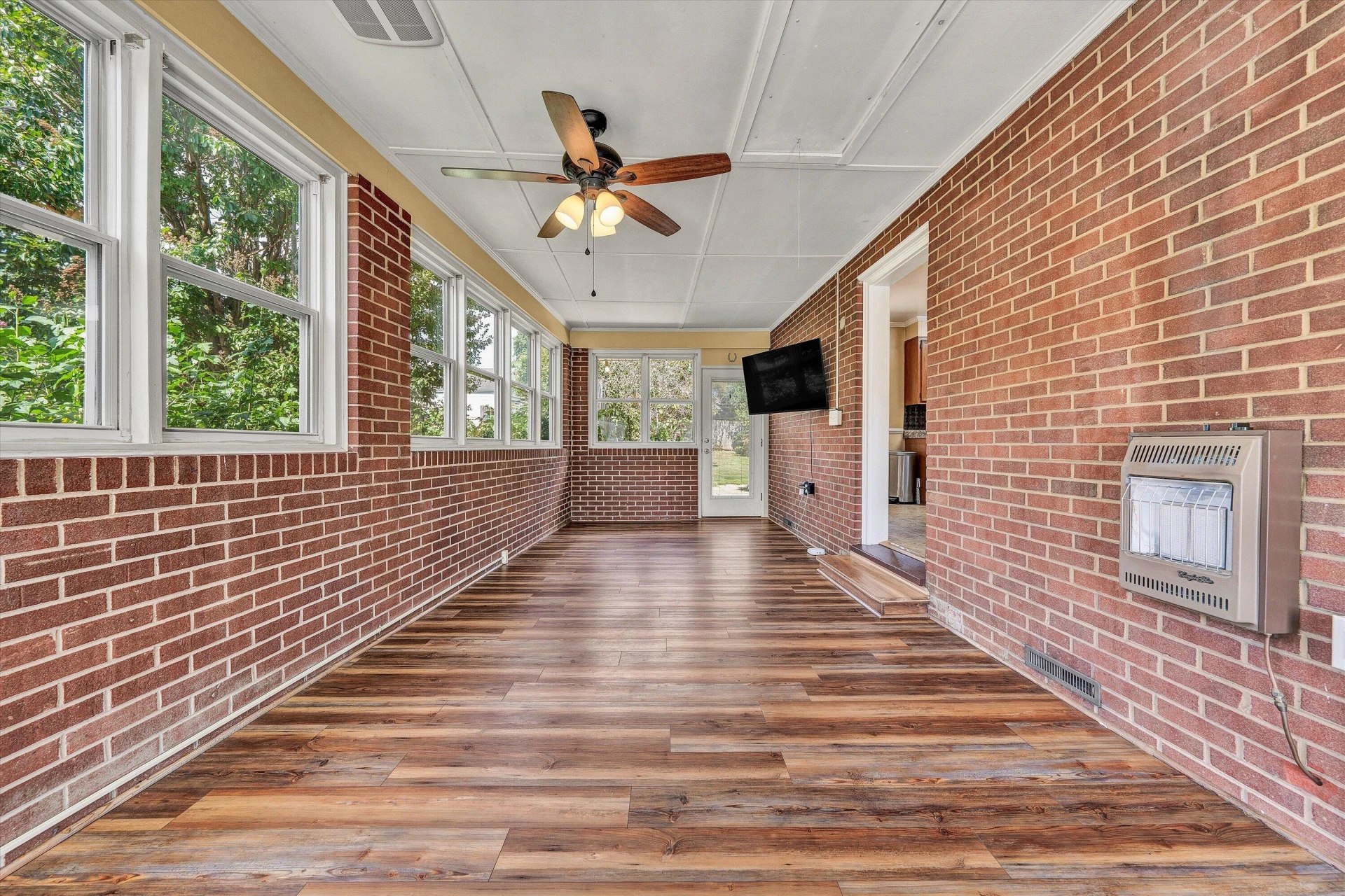 4423 Rushwood ST NW - Photo 12