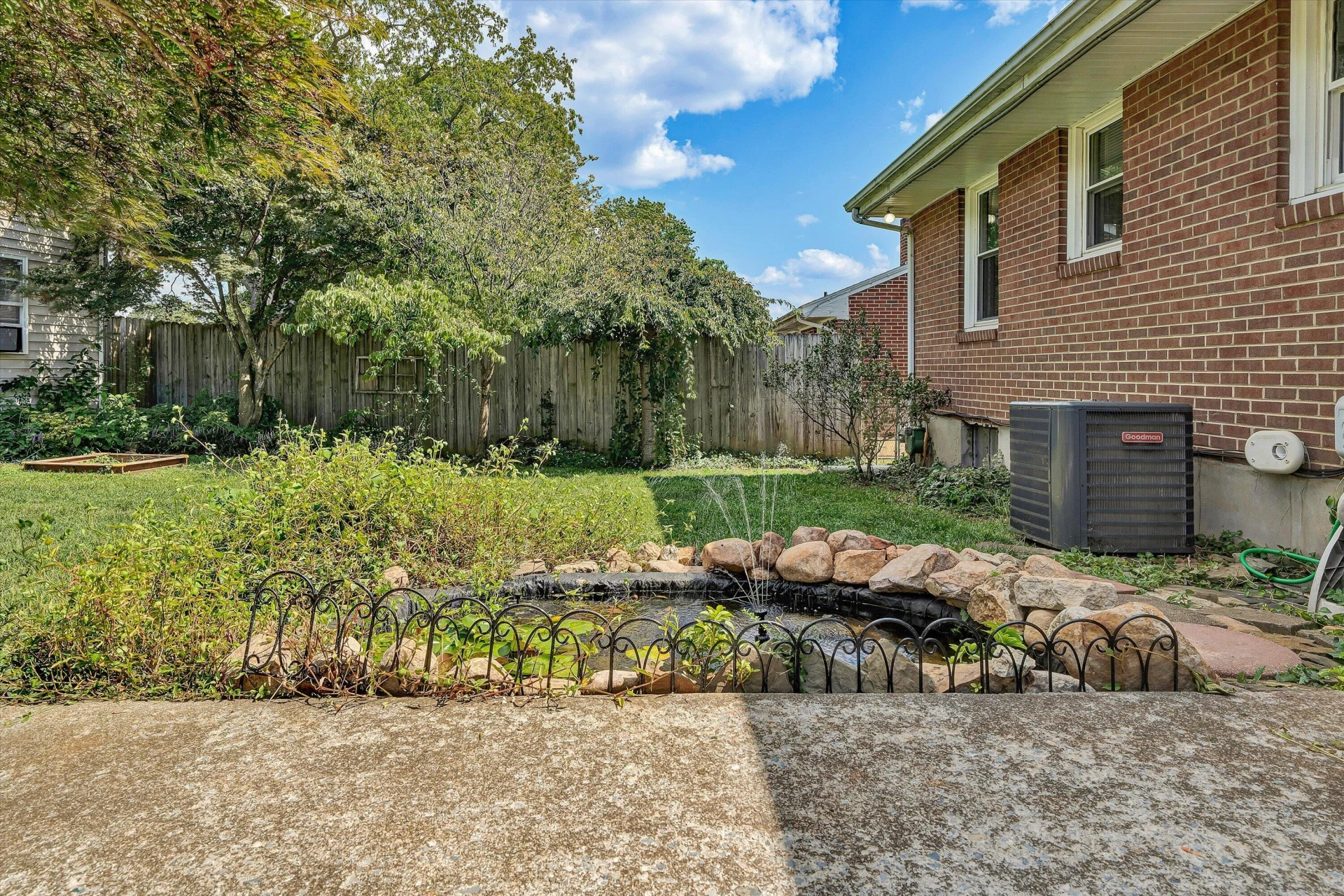 4423 Rushwood ST NW - Photo 29