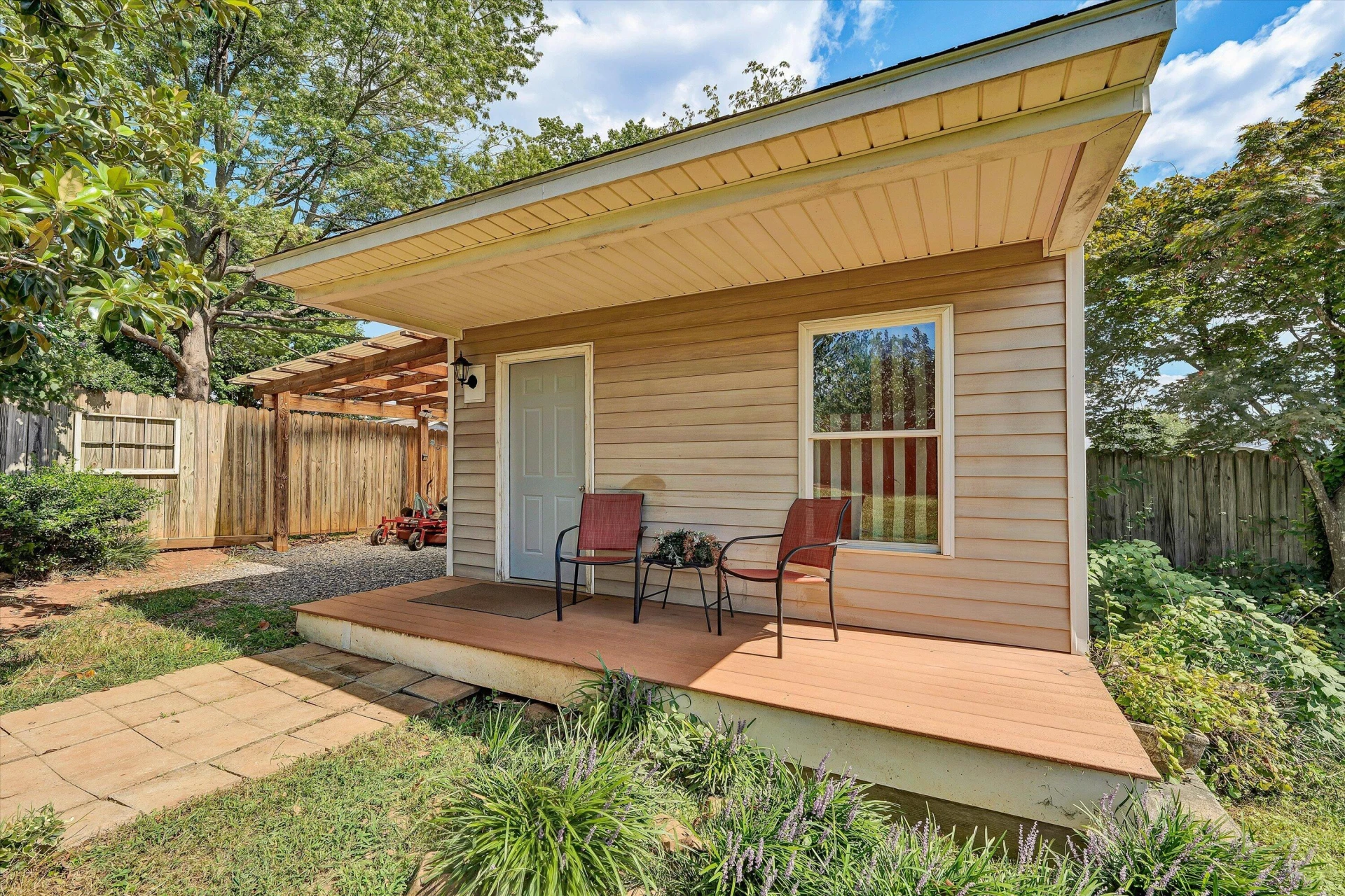 4423 Rushwood ST NW - Photo 33