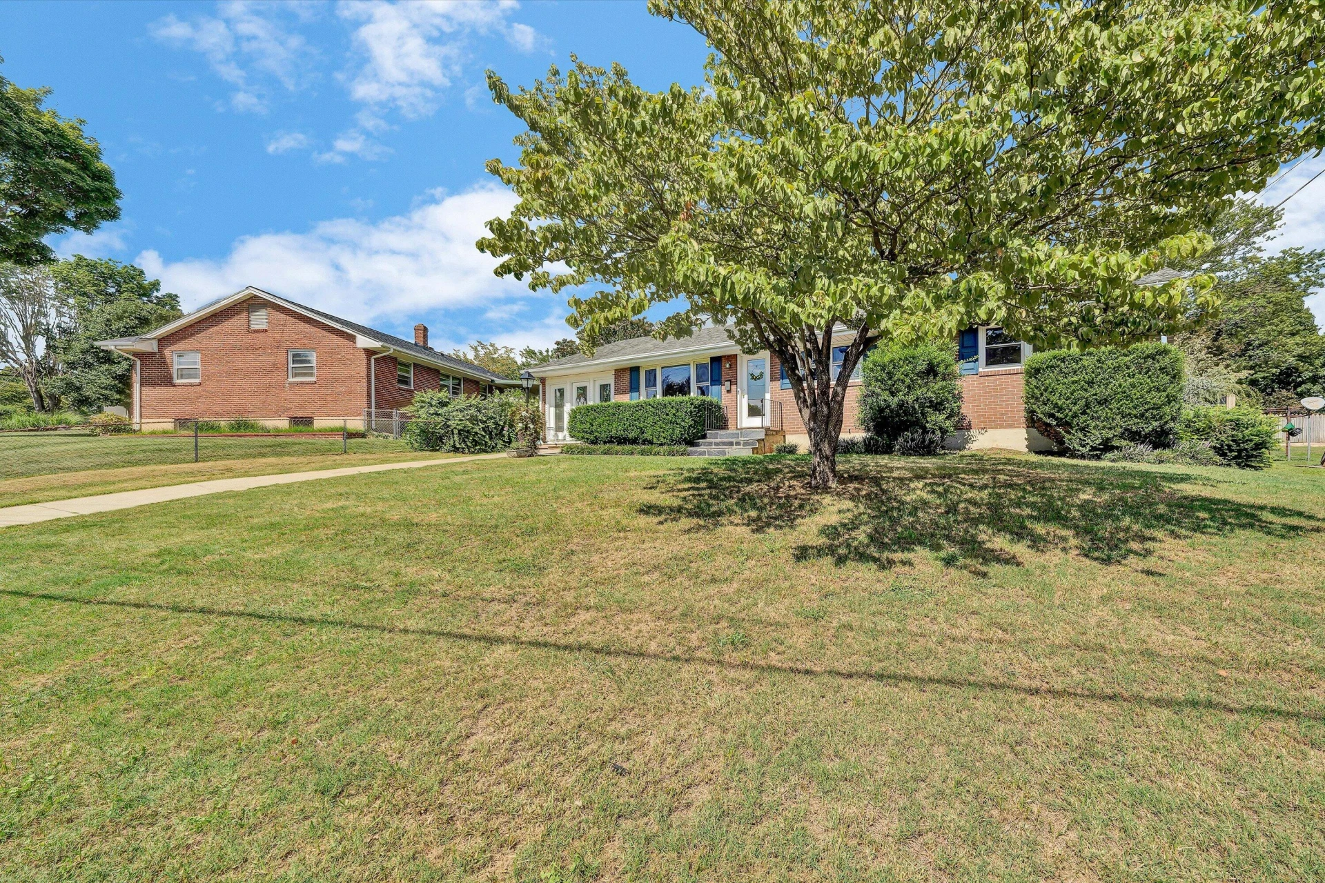 4423 Rushwood ST NW - Photo 39