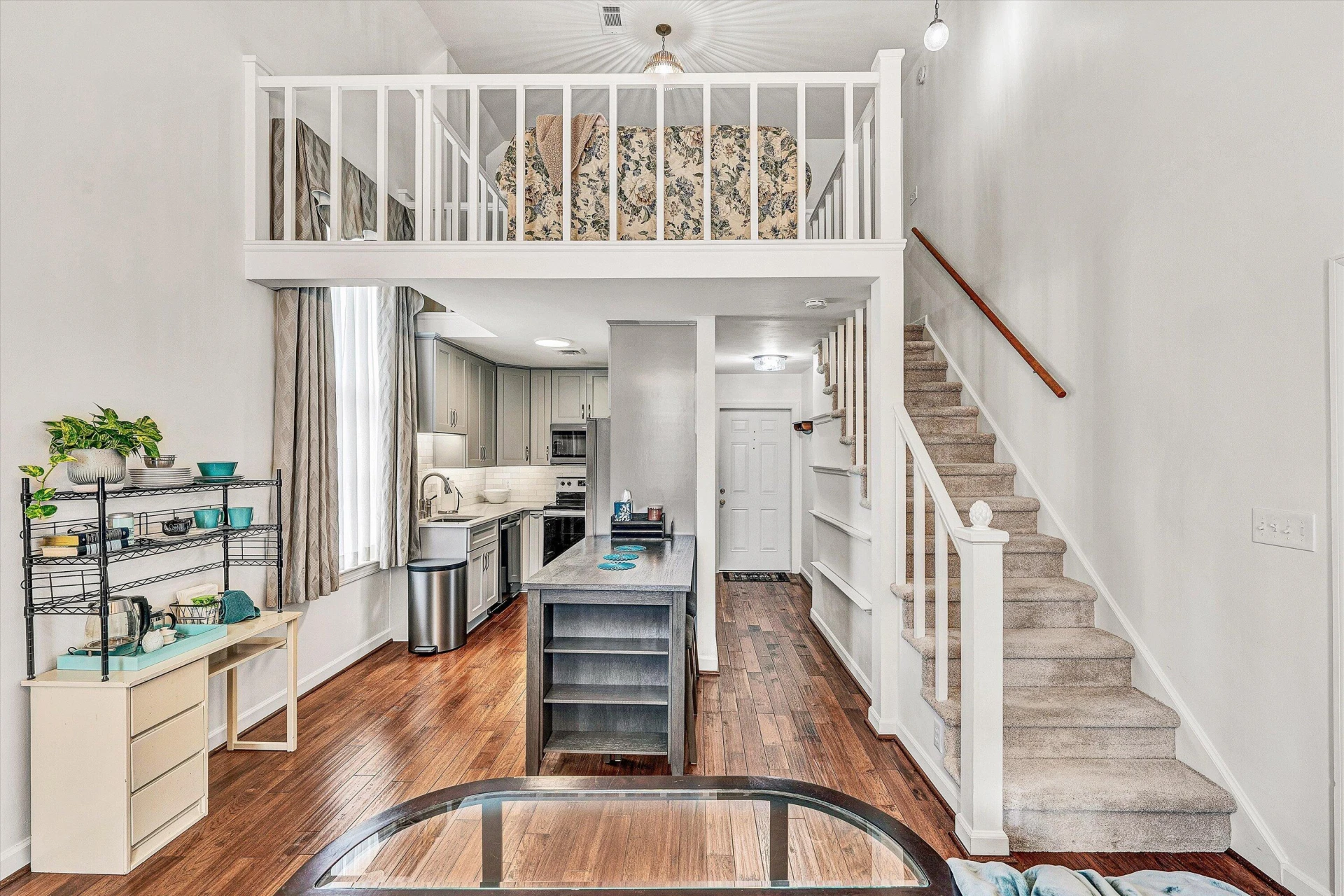 125 Academy ST - Photo 19