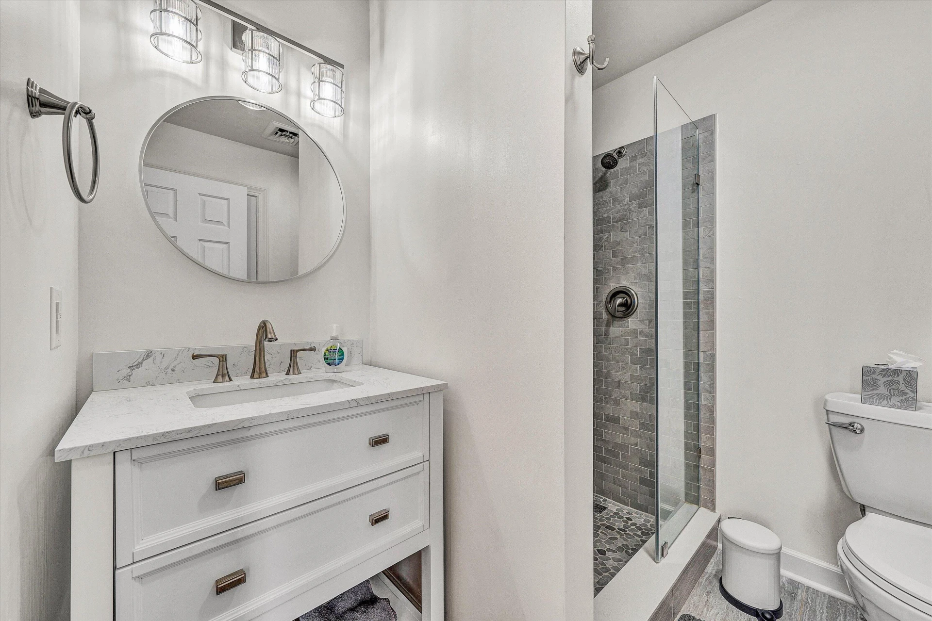 125 Academy ST - Photo 20
