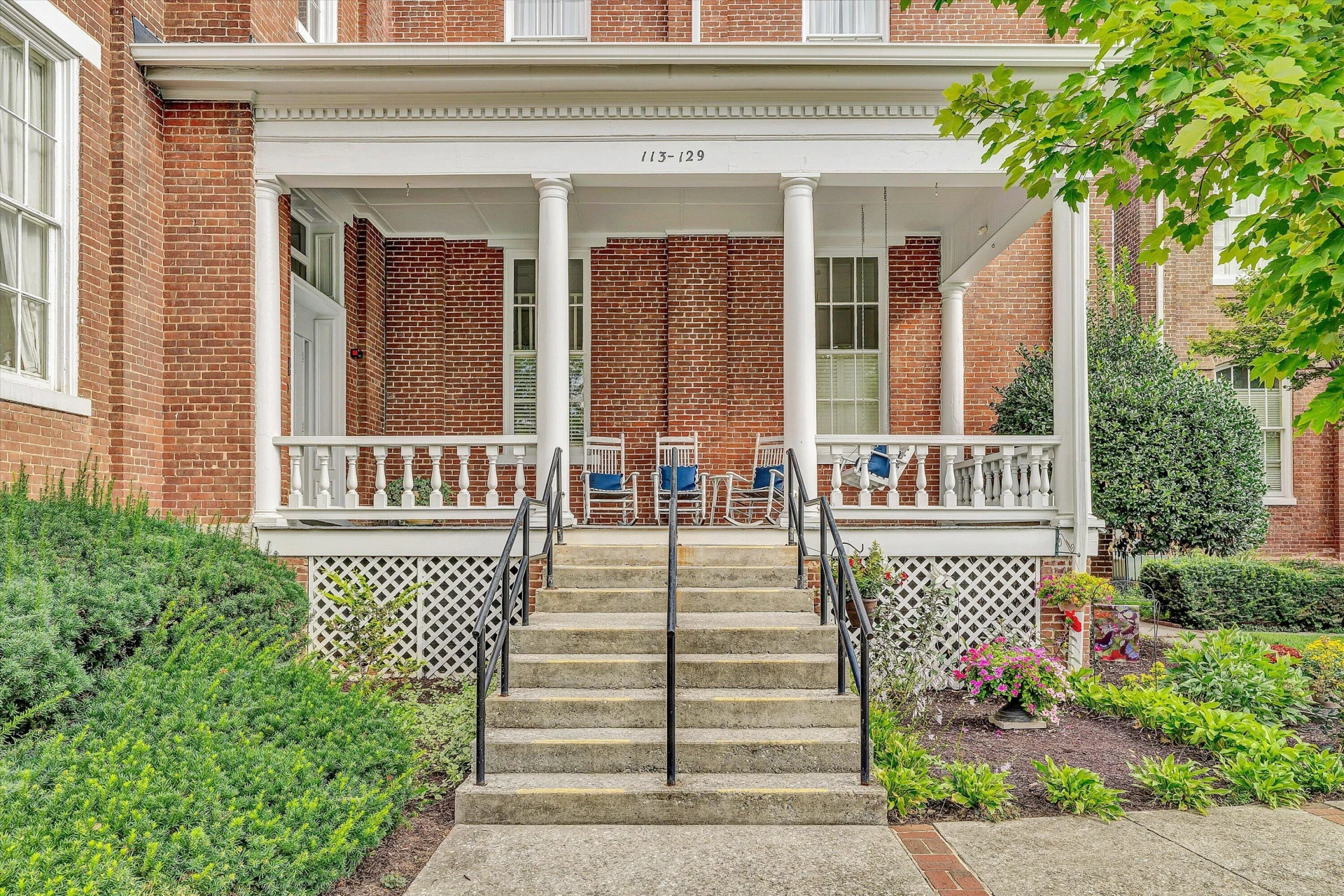 125 Academy ST - Photo 33