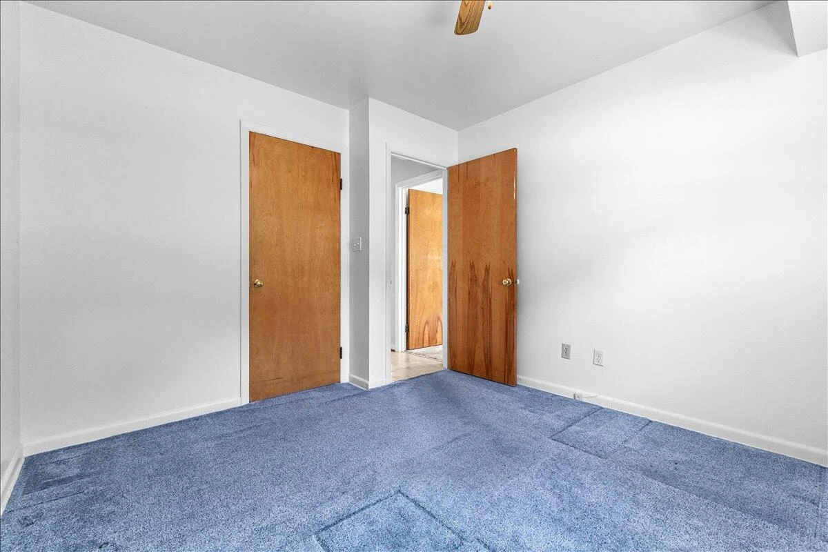 3920 Meadowlark RD - Photo 10
